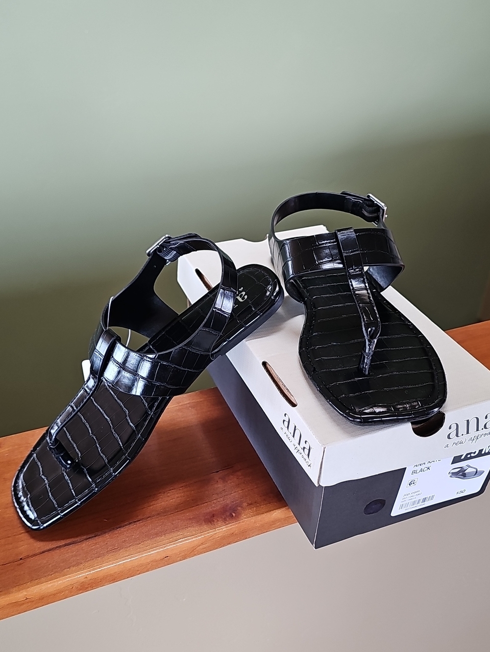 a.n.a croc-embossed Sandals